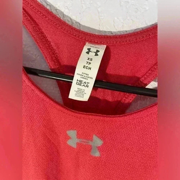 Under Armour NWT Women’s XS UA Qualifier HexDelta Pink Tank Top - Picture 6 of 9